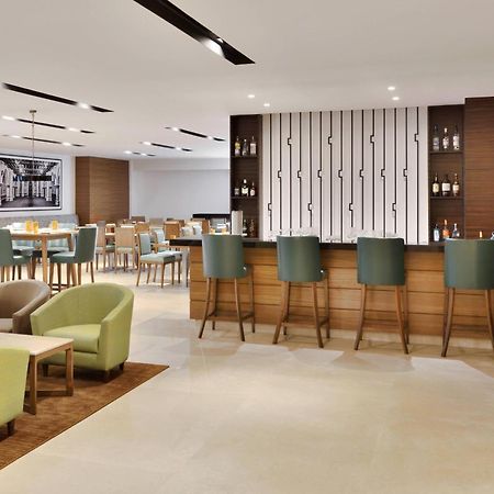Отель Fairfield By Marriott Bengaluru Whitefield Экстерьер фото
