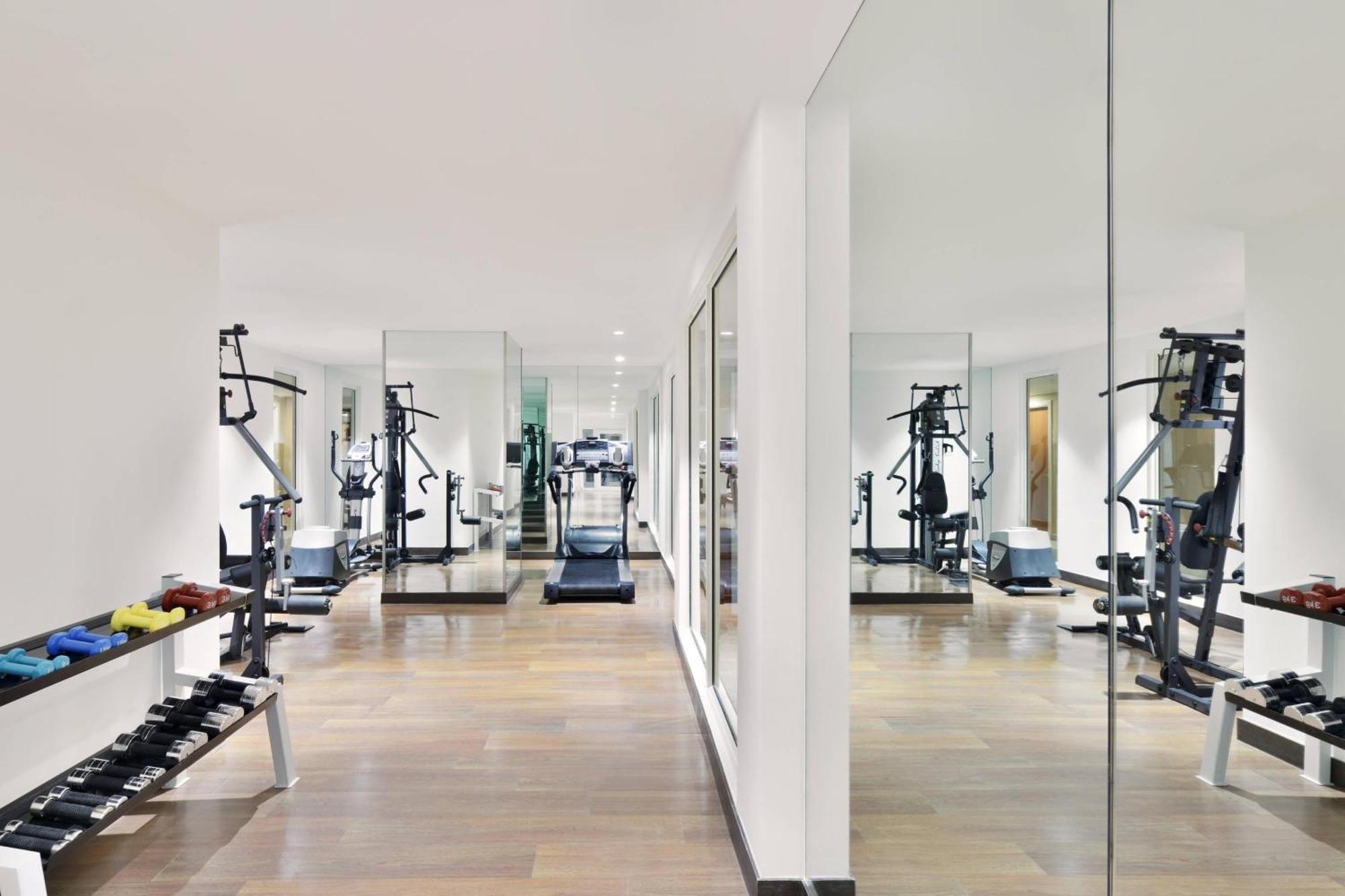 Отель Fairfield By Marriott Bengaluru Whitefield Экстерьер фото