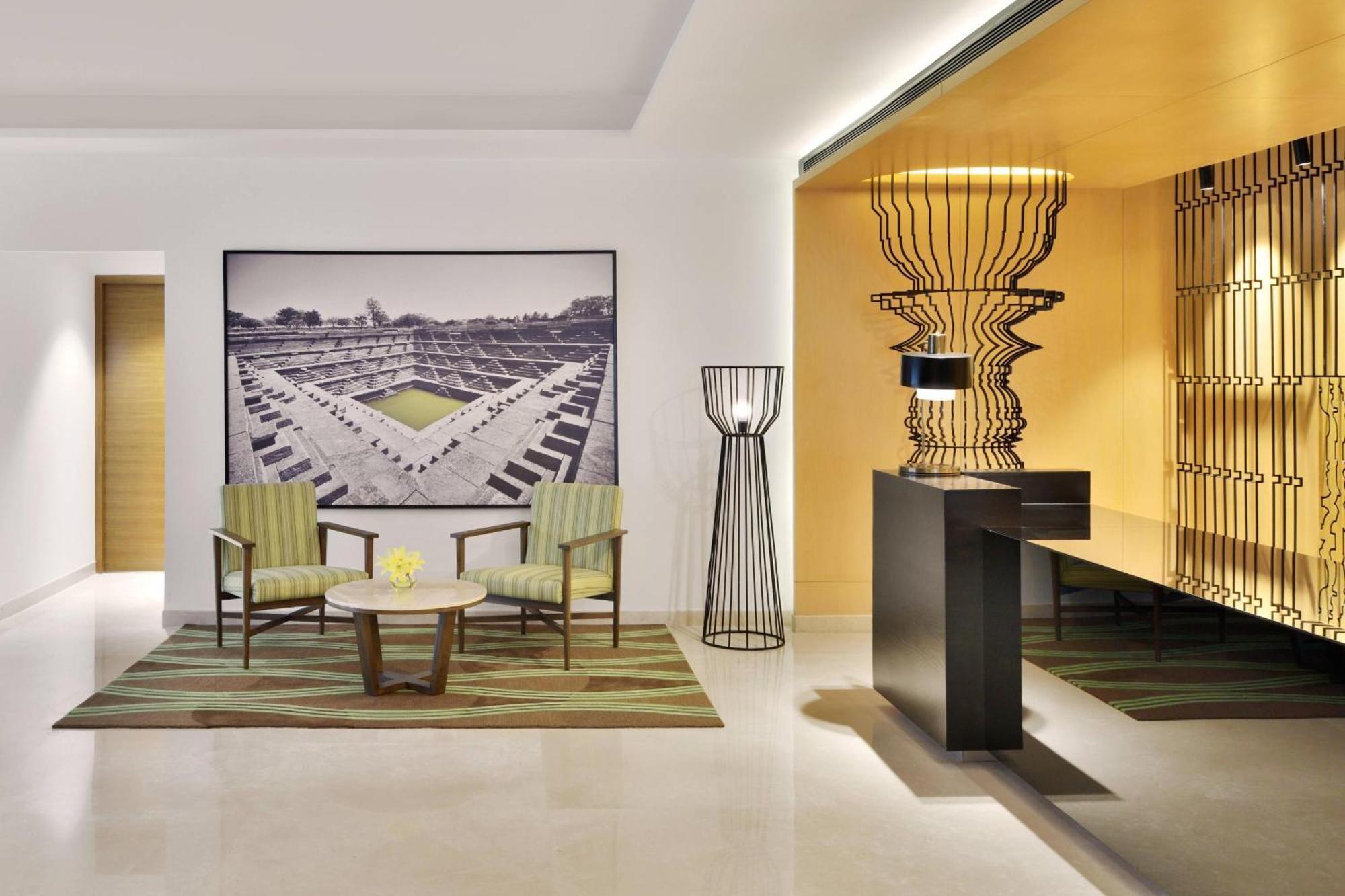 Отель Fairfield By Marriott Bengaluru Whitefield Экстерьер фото