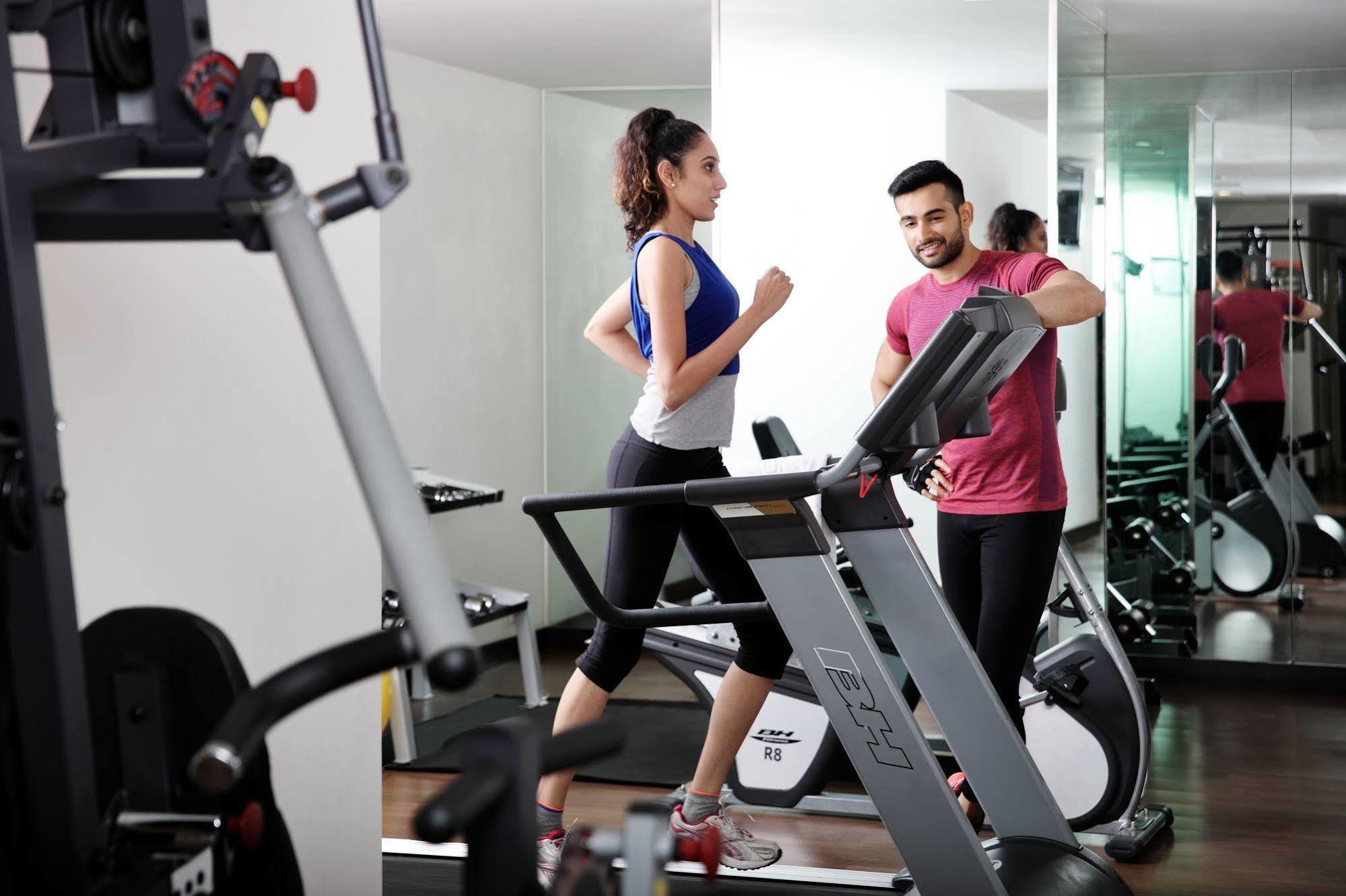 Отель Fairfield By Marriott Bengaluru Whitefield Экстерьер фото